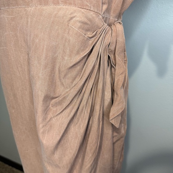 Vintage Scarlett Dress – Ruched Waist with Gem Embellishment | Size 11/12 - Picture 5 of 10